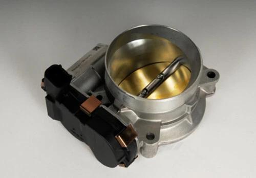 Cuerpo del acelerador de inyección de combustible Foto 2 de 2