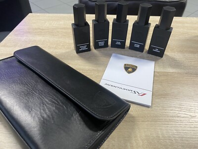 Original Lamborghini Aventador  SVJ fliegeTasche Neu