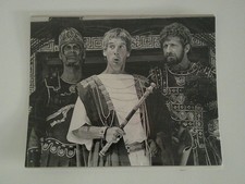 Julius ceaser photo with romans carry on films