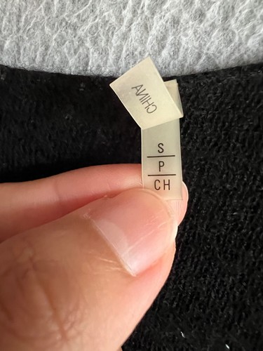 Elie Tahari Sweater Womens Small Black Cashmere Silk Minimalist Versatile - Picture 5 of 11