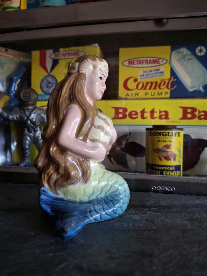 Pecera acuario vintage años 90 cerámica cola azul fantasía sirena concha Foto 3 de 4