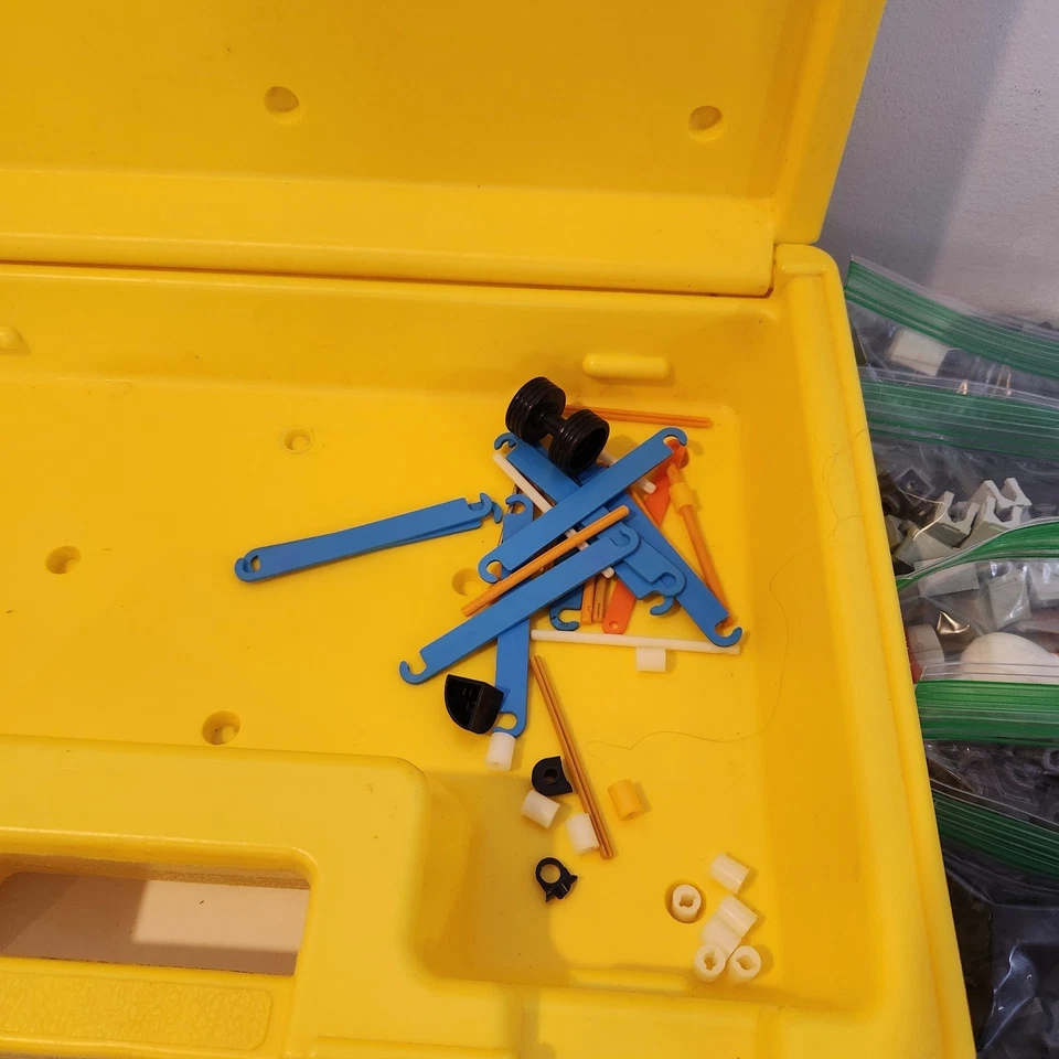 Gran Lote de Piezas y Piezas Construx Fisher Price De Colección Foto 3 de 4