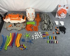 Huge HEXBUG Nano Lot Track Set Construction Building Pieces Spiral Habitat