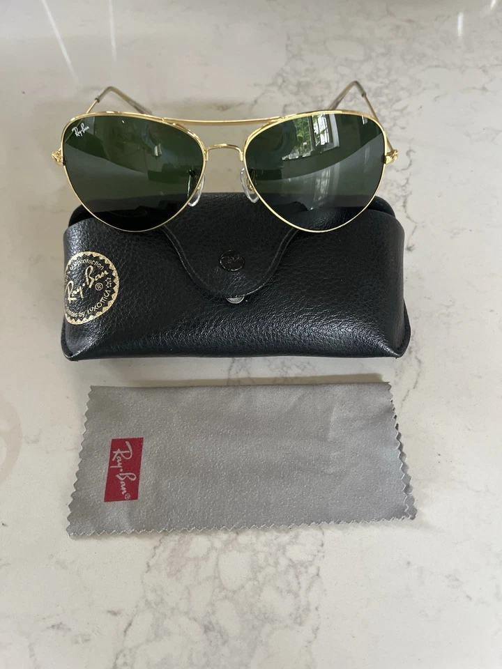 Vintage Ray Ban Aviator RB3026 Large Metal II, photo 1 of 5
