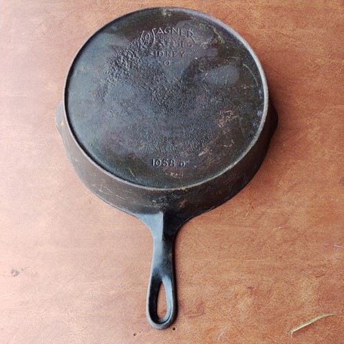 Antique Wagner Ware Sidney O No.8 #8 Cast Iron Skillet Pan 1058D