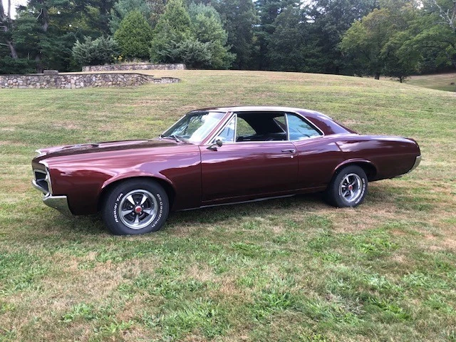 Pontiac GTO 1967  Foto 3 de 4