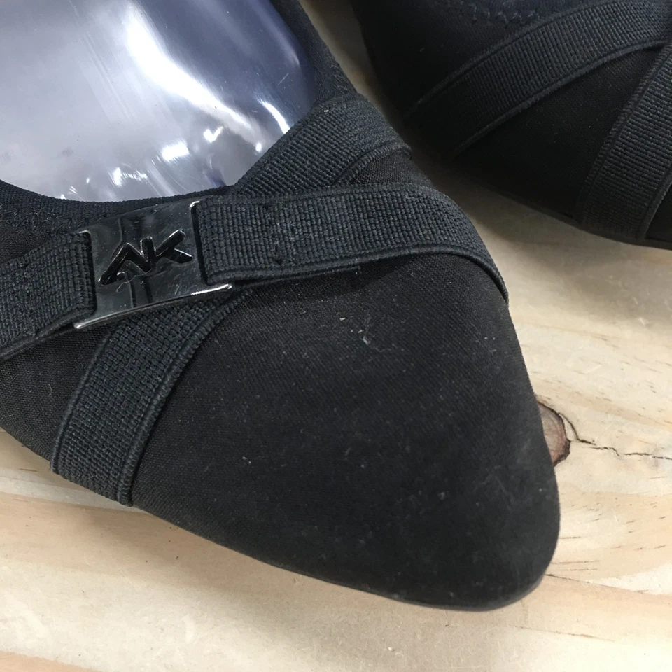 Sapatos esportivos femininos Anne Klein 8 M sapatilhas de balé tecido preto biqueira pontiaguda - Imagem 4 de 4