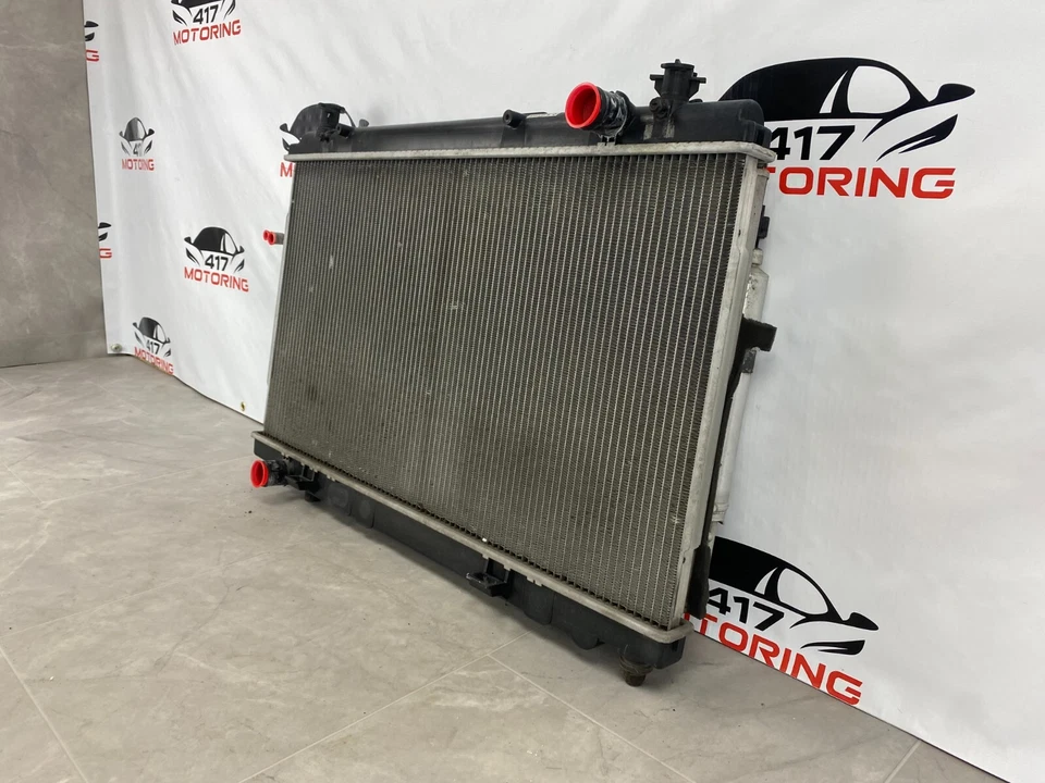 2007-2008 Nissan 350z Z33 Radiador AC Condensador Conjunto M/T OEM 5983 - Imagem 4 de 4