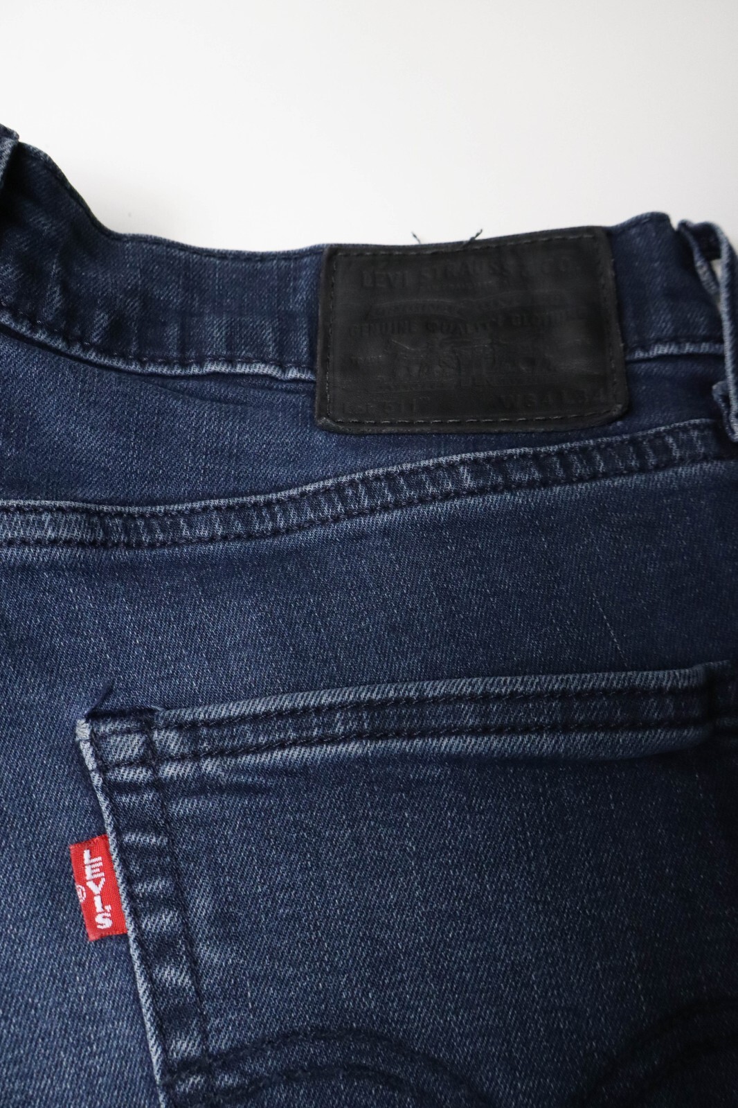 LEVI'S Premium Big E 511 Jeans Men's W34/L34 Slim Fit Blue Whiskered Zip Fly thumbnail 8