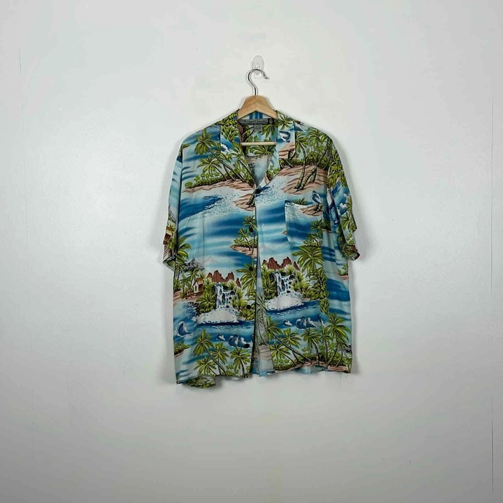 Pinapple Connection Mens M Button Down Hawaiian Short Sleeve Blue 1 Pocket Shirt