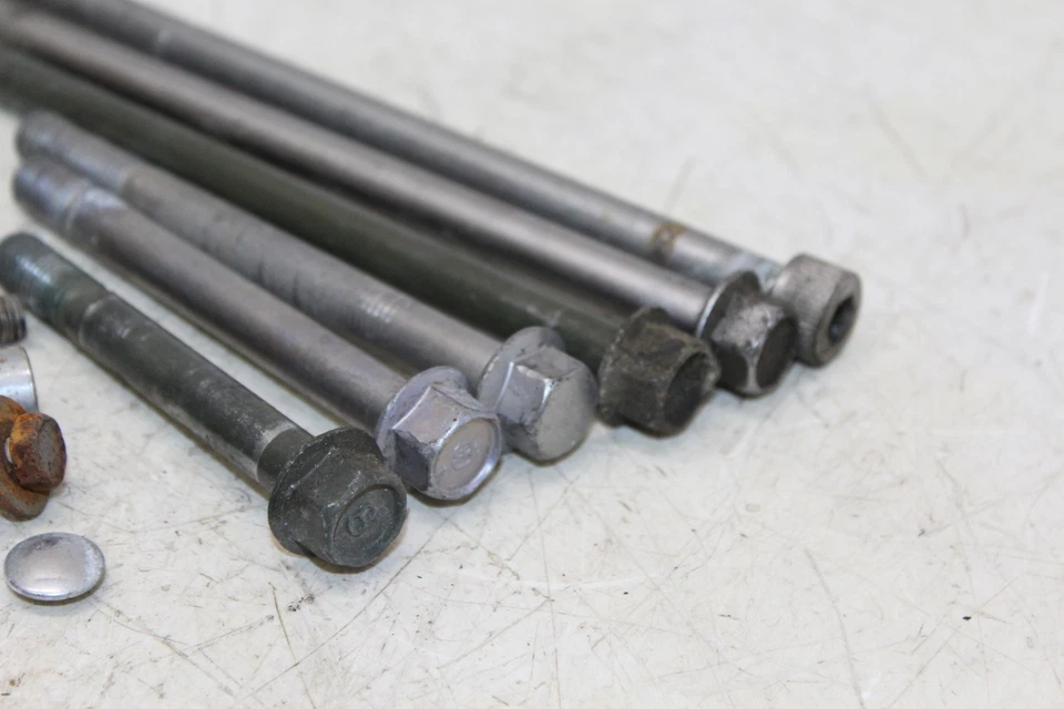 Классические крепежные болты для двигателя 2006 Yamaha V Star 1100 Xvs1100aw аппаратное обеспечение двигателя - Изображение 4 из 4