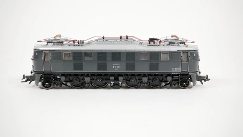 H0 DC Roco 43758 Elektrolokomotive E 18 39 der DRG in OVP #R20