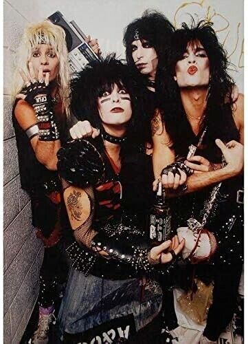 Poster Motley Crue, an American Rock Band 24"x36" - Foto 2 di 7