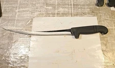 R.H. FORSCHNER CO. VICTORINOX 40630 FIXED BLADE CURVED KNIFE SWITZERLAND 18" B3