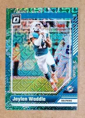 2024 Donruss Optic #124 Jaylen Waddle SP Dragon Prizm #'d 17/24 Jersey/Uni Match