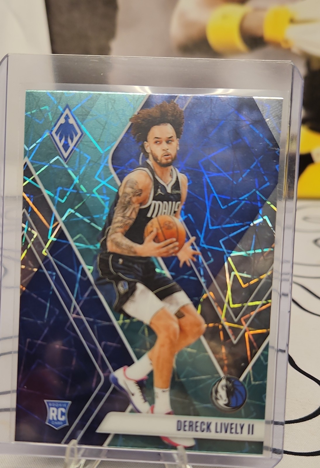 2023-24 Panini Phoenix - Rookies Dereck Lively #290 Teal Lazer Phoenix (RC)