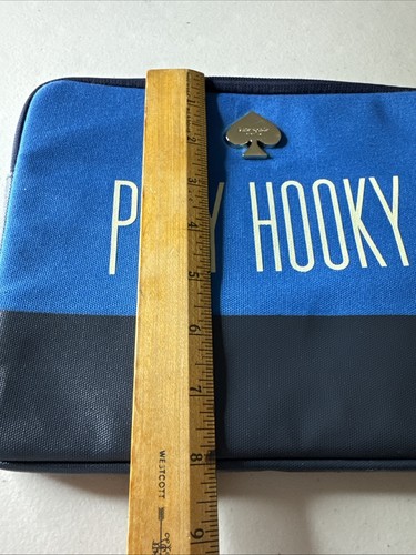 Kate Spade New York " Play Hooky ” Blue & Black iPad Case Sleeve EUC - 第 7/8 張圖片