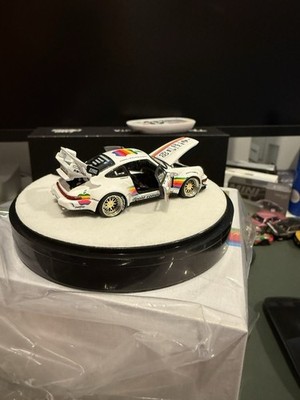 PGM 1:64 White Apple #89 RWB 964 Round Sports Open Model Diecast