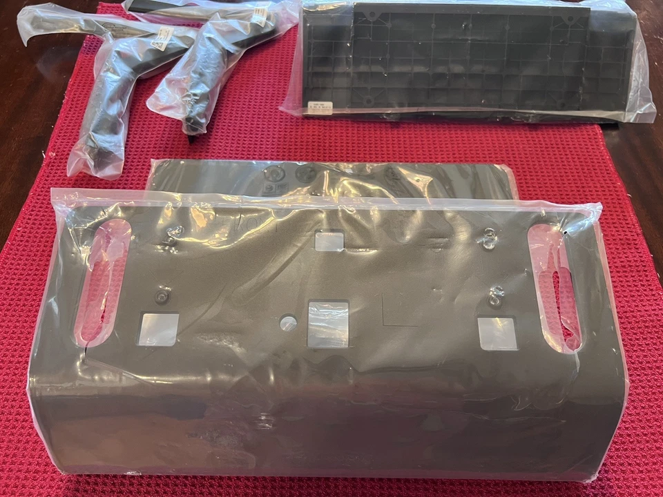 NEW SAMSUNG OEM QN65QN90BA TV STAND WITH NECK COVER QN65QN90BAFXZA FEET LEGS - Image 2 of 4