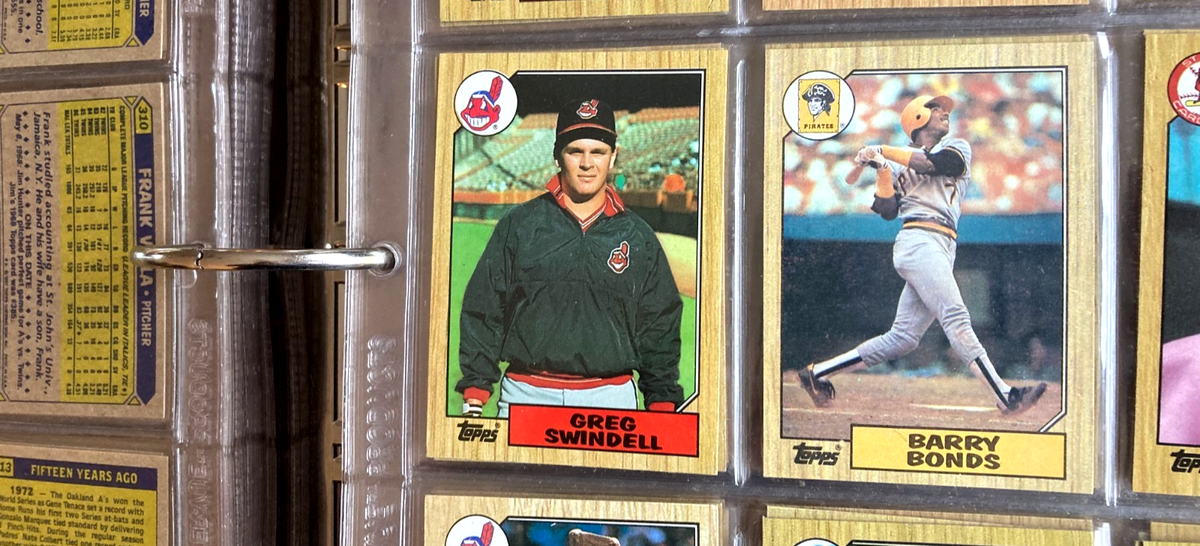 1987 Topps Baseball Complete Set & Complete Traded Set in Album