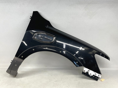 ダーバンデ　パーツ ⭐2016-2018 NISSAN TITAN XD FRONT RIGHT PASS FENDER BODY PANEL