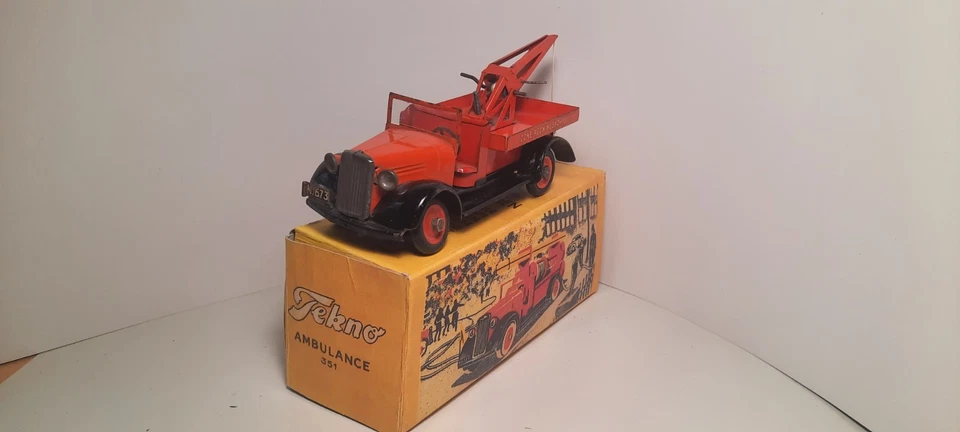 TEKNO de DINAMARCA CAMIÓN GRÚA FALCK 351 PLACA DE HOJALATA EDICIÓN TEMPRANA 1935-1955 RARO Foto 4 de 4