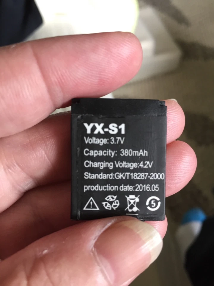  RW Reloj Inteligente Color Dorado con Banda Goma Marrón  Foto 3 de 4