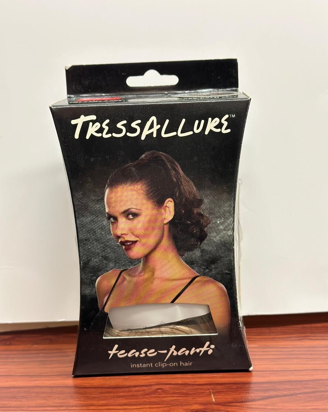 Трессаллюровая Дразнящая часть Мгновенно закрепляется на волосах 3790₽