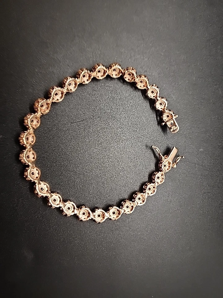 Brazalete de tenis de 7,5" de oro rosa de 18 quilates sobre plata de ley con circonita rosa y marrón Foto 3 de 4