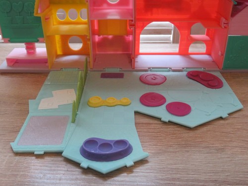 Littlest Pet Shop PetUltimate Apartments Playset LPS w/ Cat Figure - Picture 11 of 23