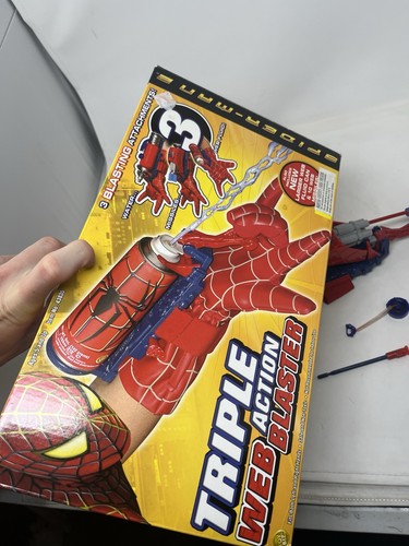 Toy Biz Spider-Man 2 Triple Web Action Blaster 2004 - Foto 11 di 11