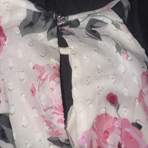 Women’s Size XS Floral Dress By Candies - Picture 4 of 5