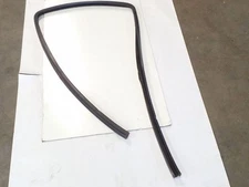 Crew Right Rear Inside Door Glass Track Seal Fits 06 07 08 09 10 Ford F250 F350