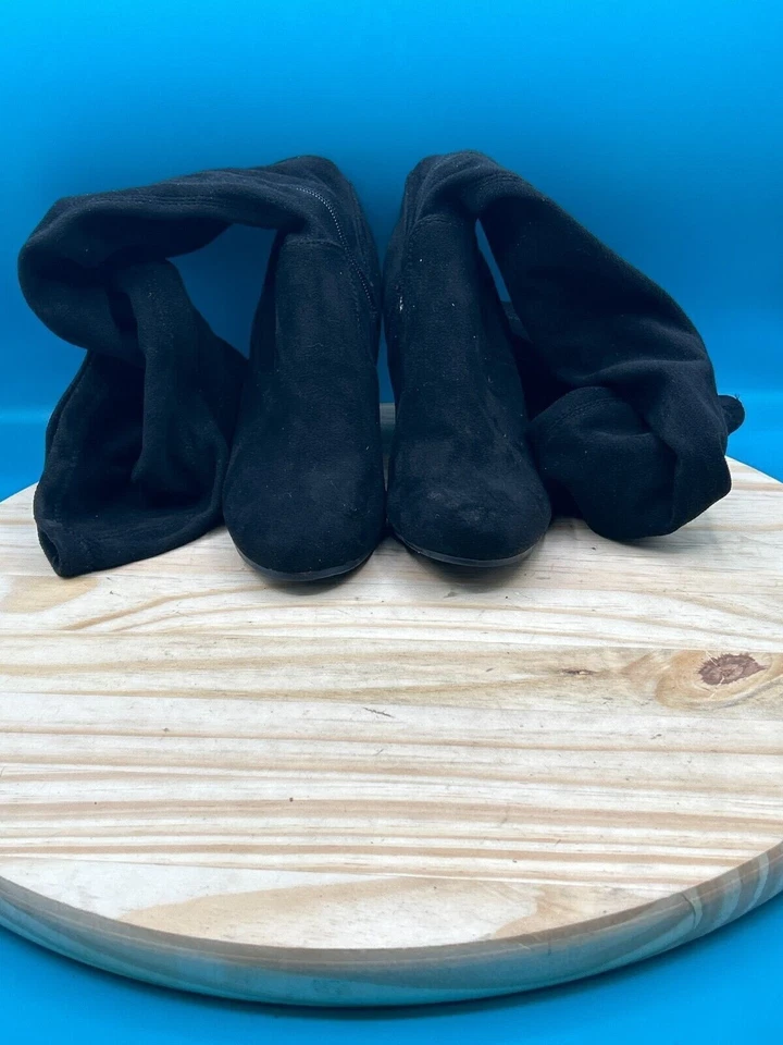 Bota Carlos Santana Quantum para mujer talla 6 negra gamuza cuero hasta la rodilla Foto 2 de 4