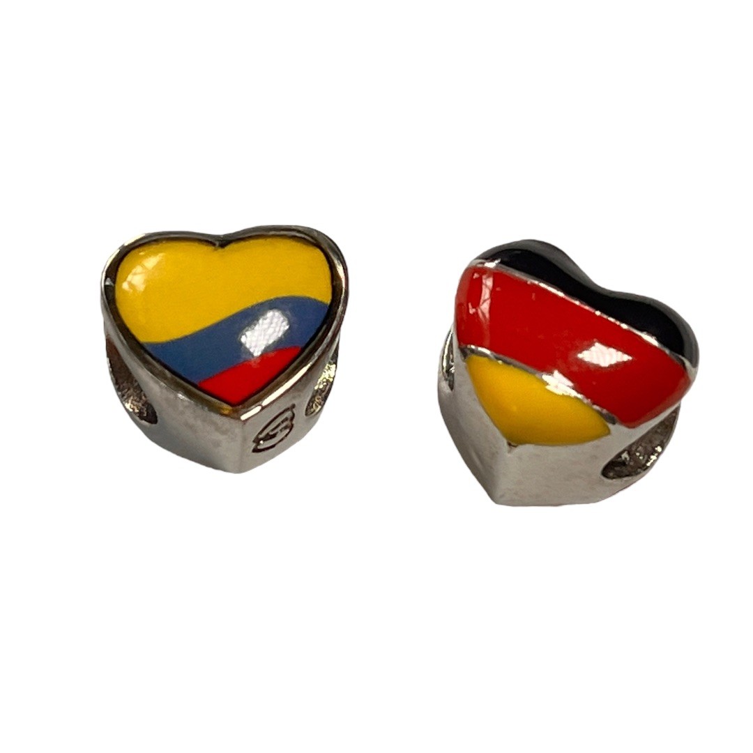 Foto 5 di 8