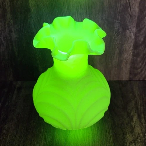 Fenton Custard Satin Lime Green Uranium Glass 8" Ruffled Drapery Vase - Glows!!!