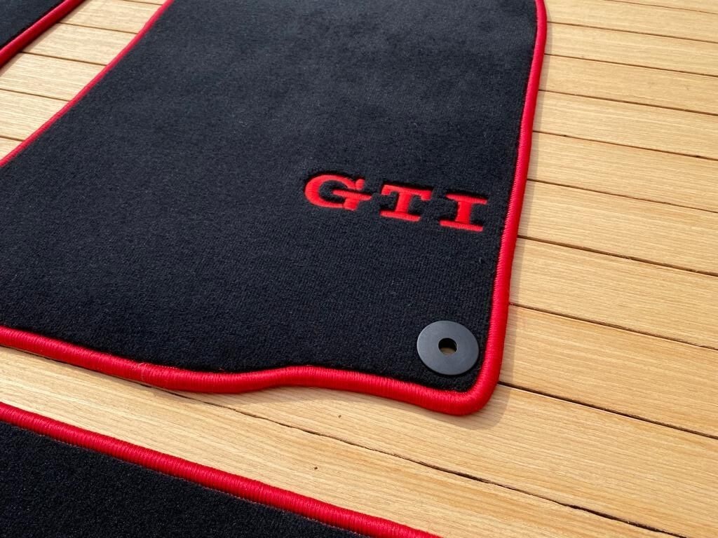 (LHD)For VW Golf R32 Mk4 Floor Mats carpet black Red edge 4pc 199905