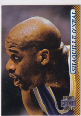 1996 Topps Stadium Club NBA No. 18 Shaquille O'Neal Blue