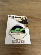 Grogu in Pod Swivel Head Star Wars Mandalorian Baby Yoda Disney Pin 141262