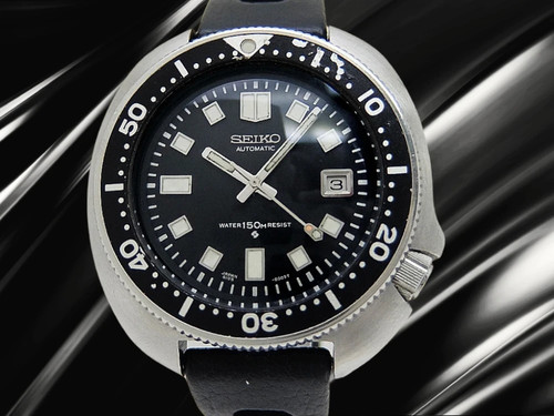 Seiko 6105-8110 2nd Diver 150m Captain Willard 44mm Black Dial Auto 1975