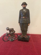 Marching Soldier With Rifle Cast Metal Lead Army Man Figures