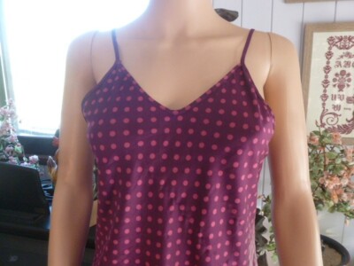 Nuisette Vintage Années 70/80 - Taille 40 - Noir & Framboise | Dentelle & Polyamide | Style Rétro Charmant