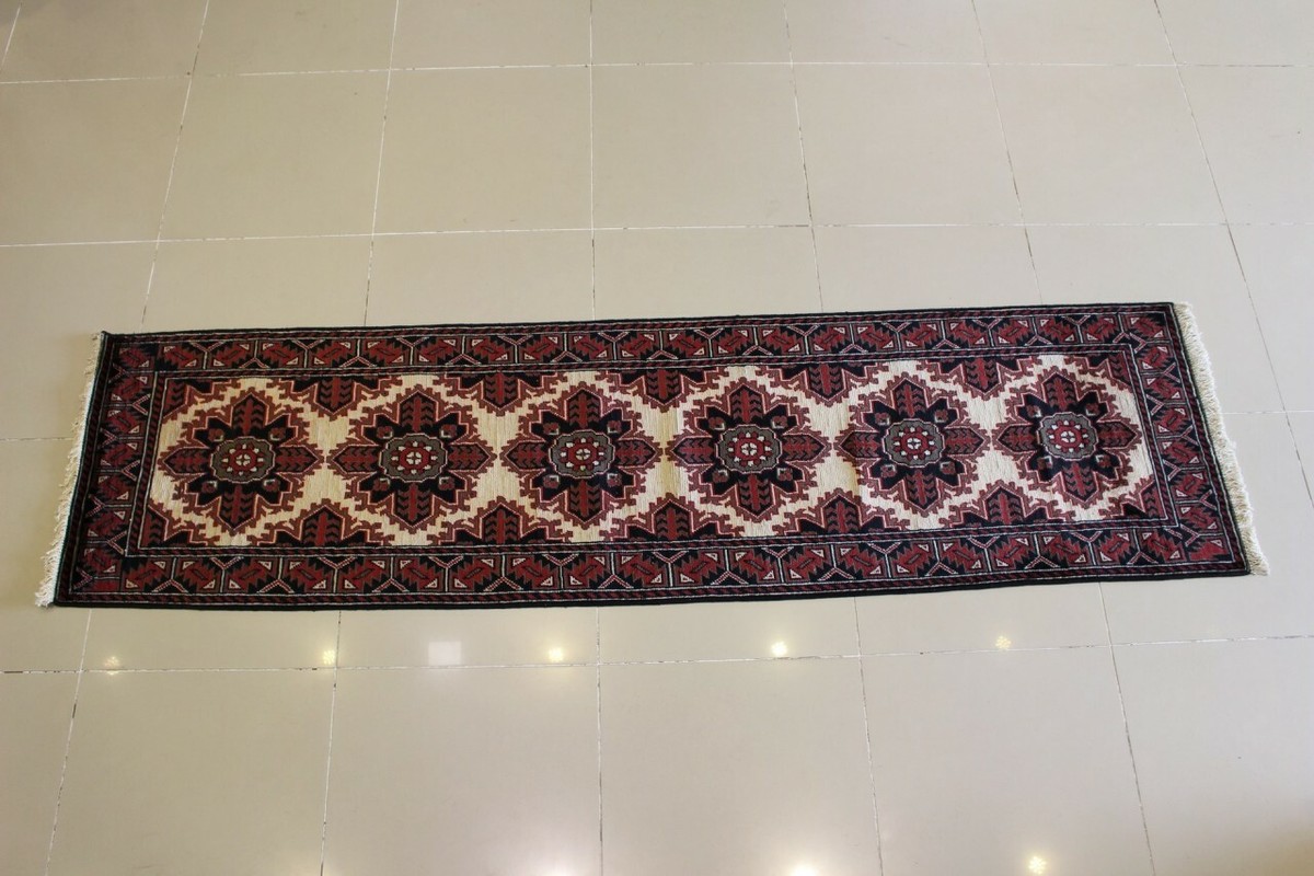 Rugstc 2'5x9'4 Tapis de couloir design caucasien, laine Tribal Khan
