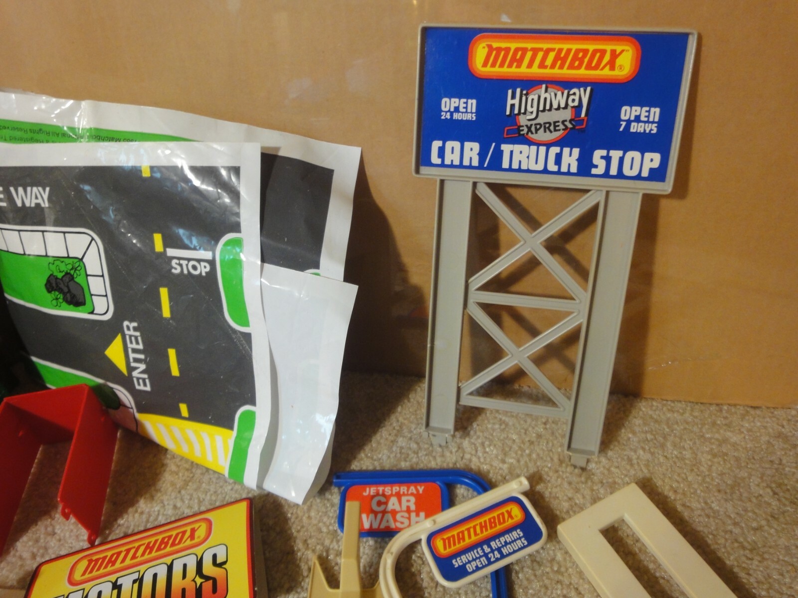 Vintage Matchbox play set parts, pieces lot. Signs, ramps, elevator