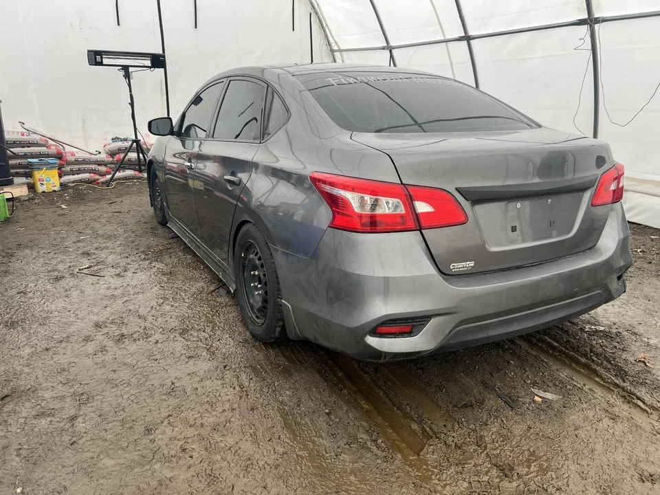 Used Front Left Seat Belt Front fits: 2016 Nissan Sentra bucket driver retractor Foto 2 de 4