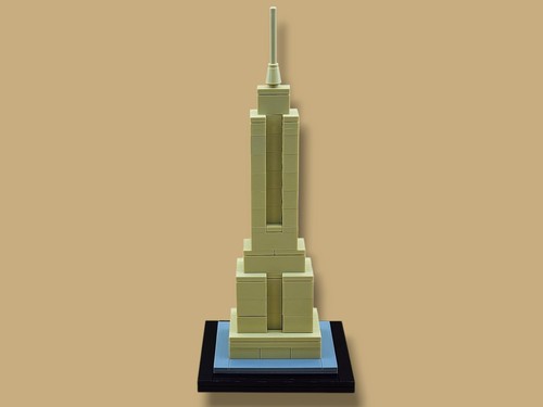 Retired 2009 Lego Architecture (21002) Empire State Building Complete! - Picture 5 of 7