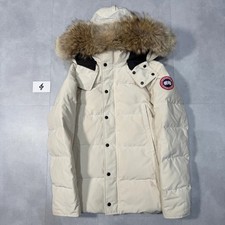 Canada Goose Wyndham Parka White - Size Medium - Used 9/10 Condition