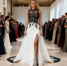 Elegant Black/White Wedding Dress With Detachable Train Side Slit Lace Appliques