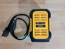 DeWalt DXAEPIP2W Power Inverter 225W Dual Power