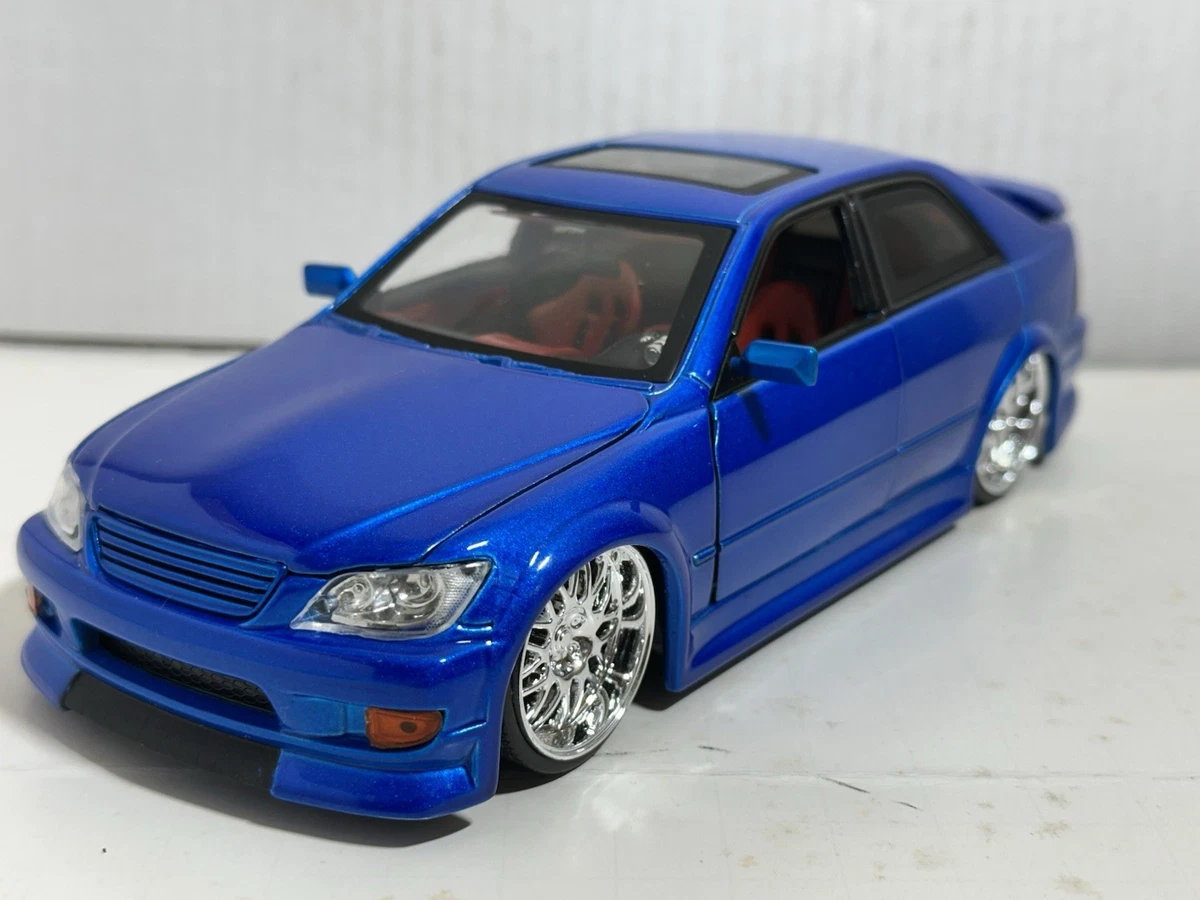 Preços baixos em Jada Toys Lexus 1:24 Carros, caminhões e vans | eBay
